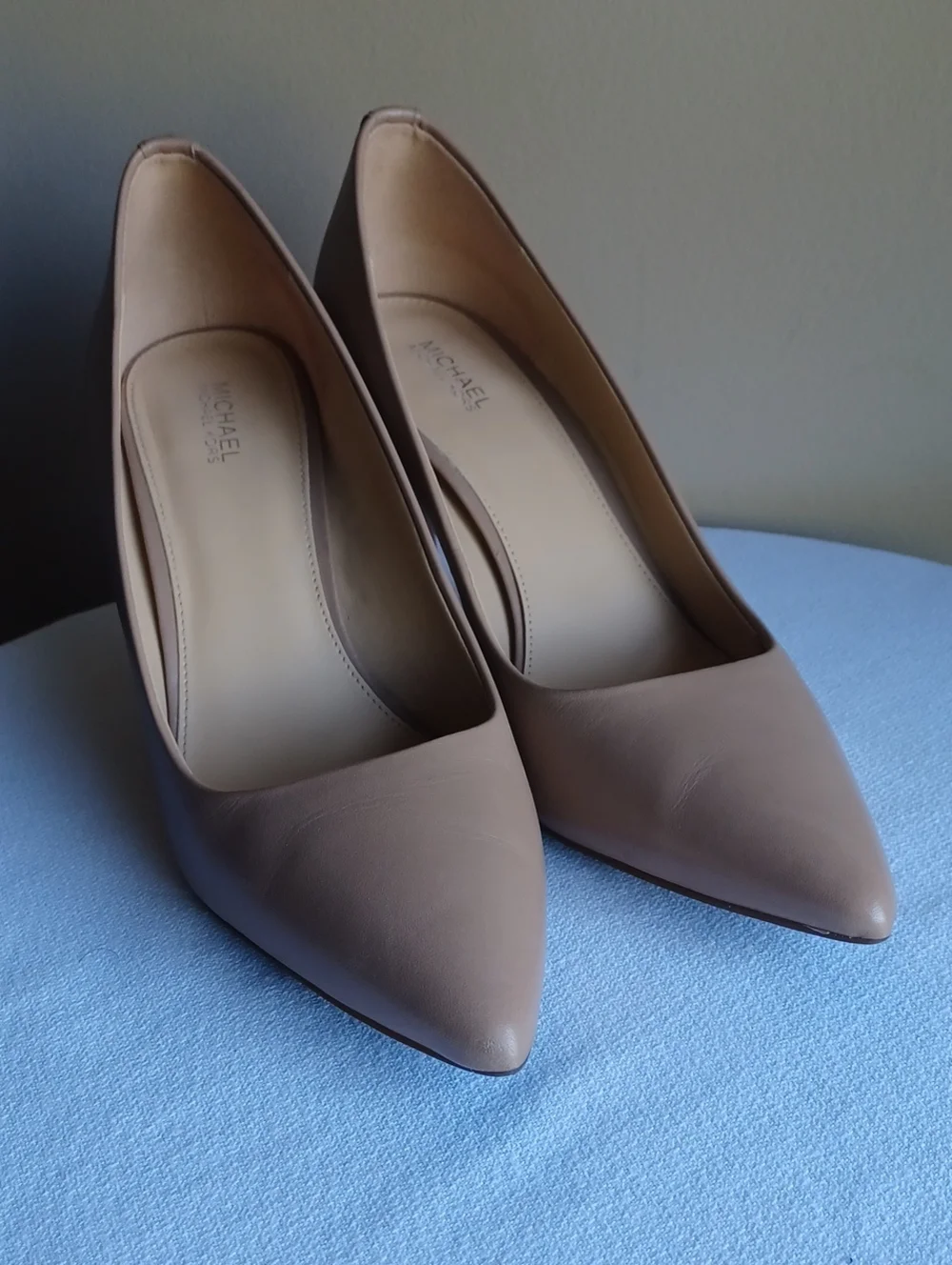 Michael Kors Tan Heels